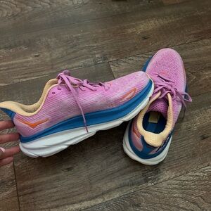 Stylish Pink and Blue Women's Sneakers